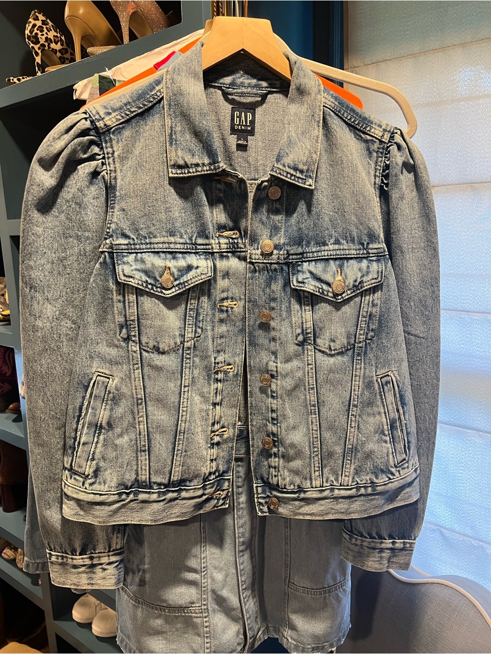 GAP Light Blue Puff-Sleeve Denim Jacket